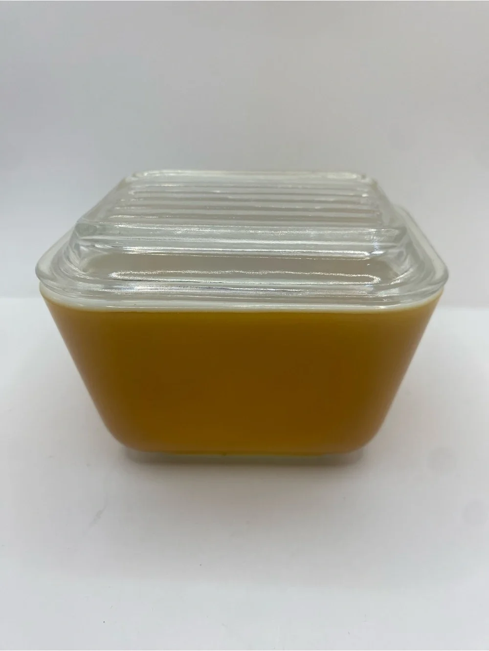 Vintage Pyrex 1 1/2 Cup Small Caramel Color Refrigerator Dish Clear Glass Lid
